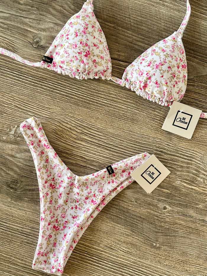 V-Cut Thong & Padded Bra Bikini Set - 
SWEET VIRGINIA