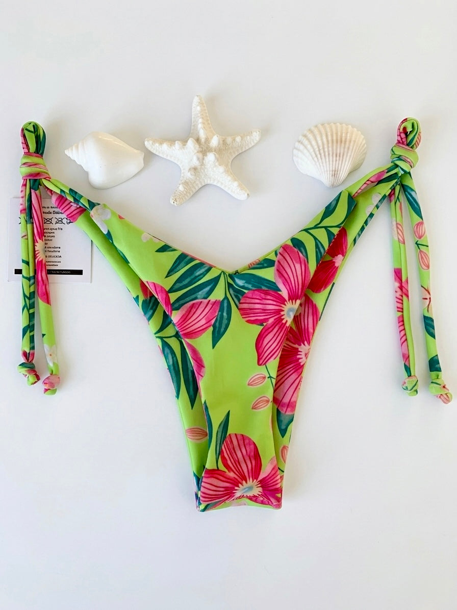 Bow Tie Non Padded Bra & V-Cut Thong Bikini Set - ELECTRIC JUNGLE